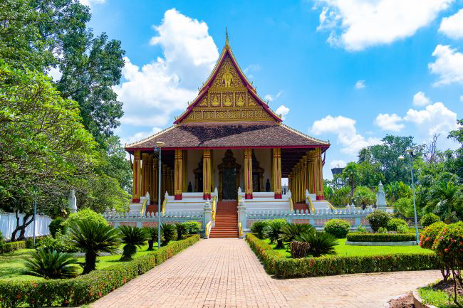 Tour information: Laos: Vientiane - Capital of Vientiane - Ancient Capital Luang Prabang